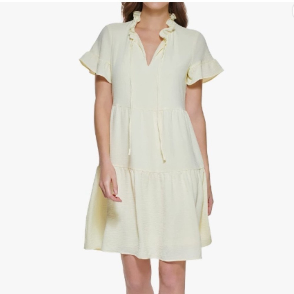 DKNY Tiered Butter Yellow Short Sleeve Above Knee Shift Lagenlook Dress Size 16